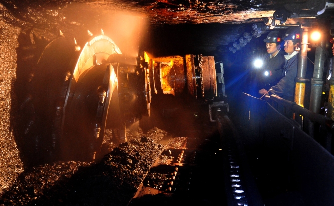 向機(jī)械化要安全、要效益—綜采